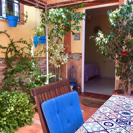Cool Garden And Homestay *